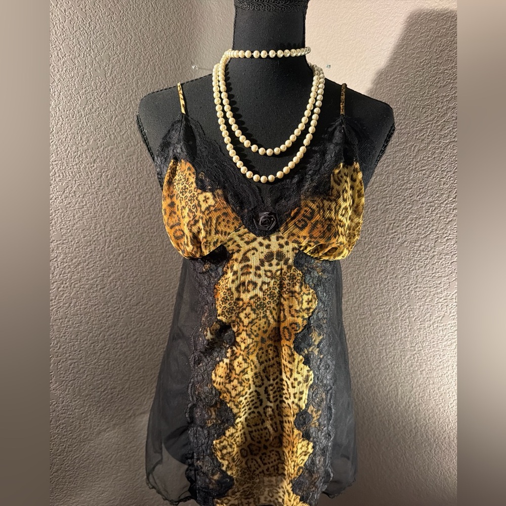 Vintage Seductive Wear By Cinema Exoile